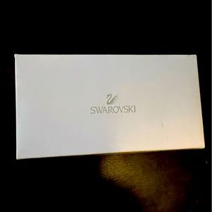 Swarovski 1.0 oz Eau De Parfum Perfume Refillable Spray Cannister